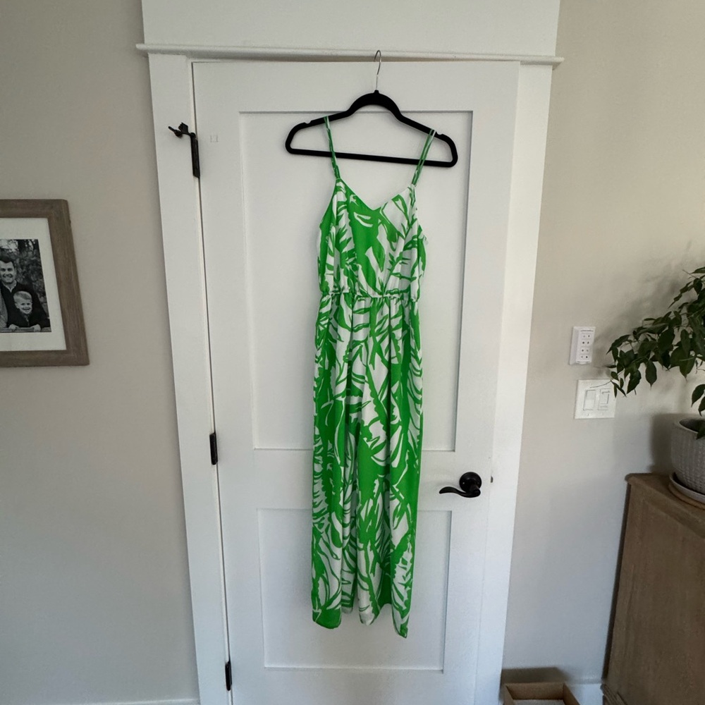 Green and White Leaf Print Maxi Dress